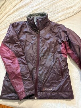 Cloudveil women Maroon Insulated Jacket